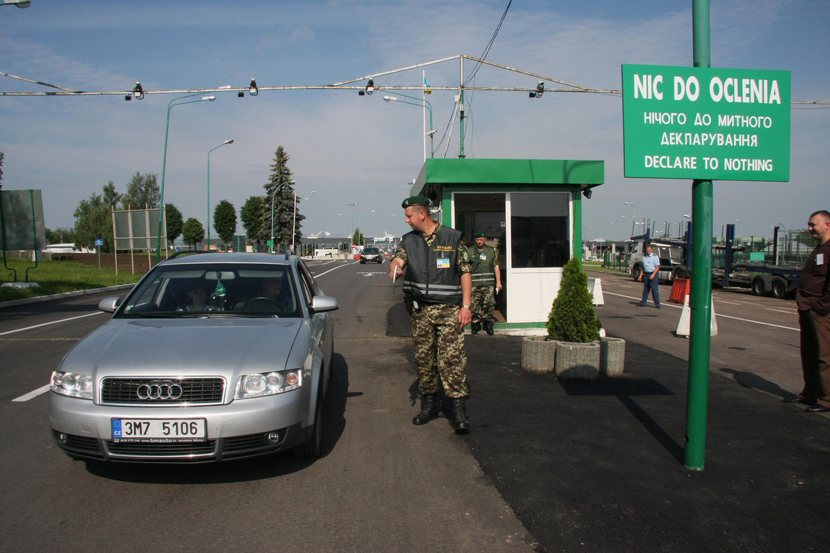 Эксперты: «Возвращение Саакашвили доказало, что Порошенко «голый»