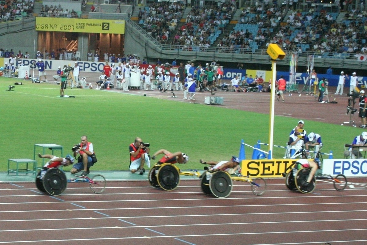 СМИ: британские паралимпийцы специально отрезали себе конечности