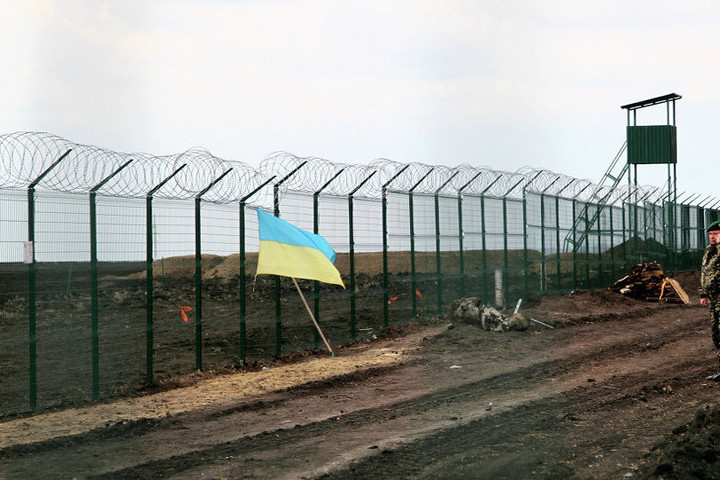 «Остап Бендер вернулся»: прорыв Саакашвили на Украину назвали началом госпереворота